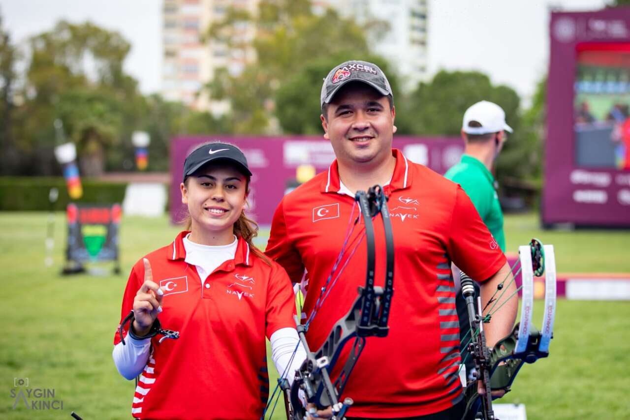 Hazal ve Emircan’dan Altın Madalya 4